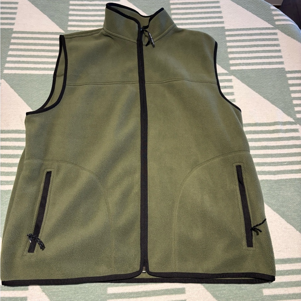 Old Navy Men's Green Fleece Vest